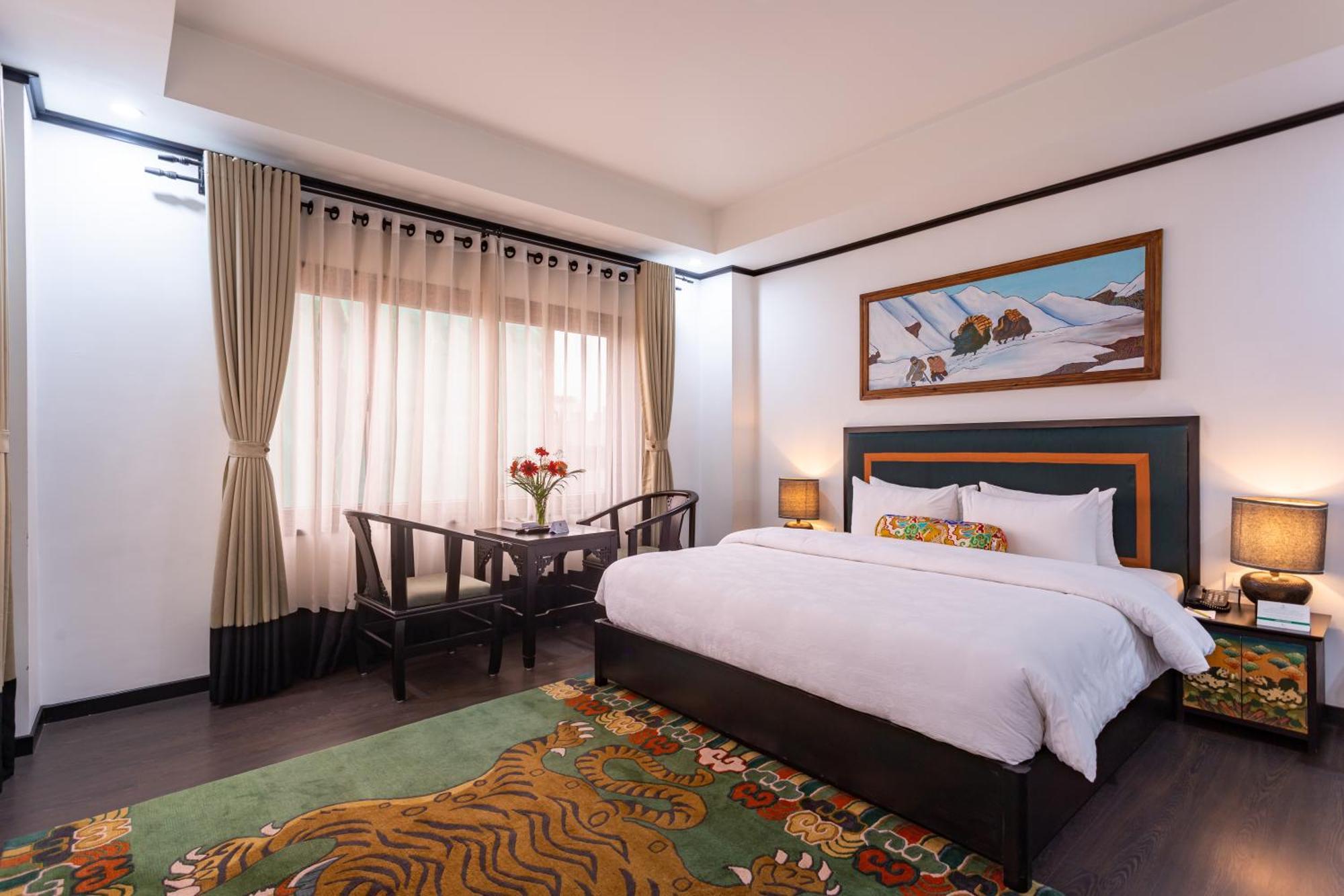 קטמנדו Hotel Lo Mustang מראה חיצוני תמונה